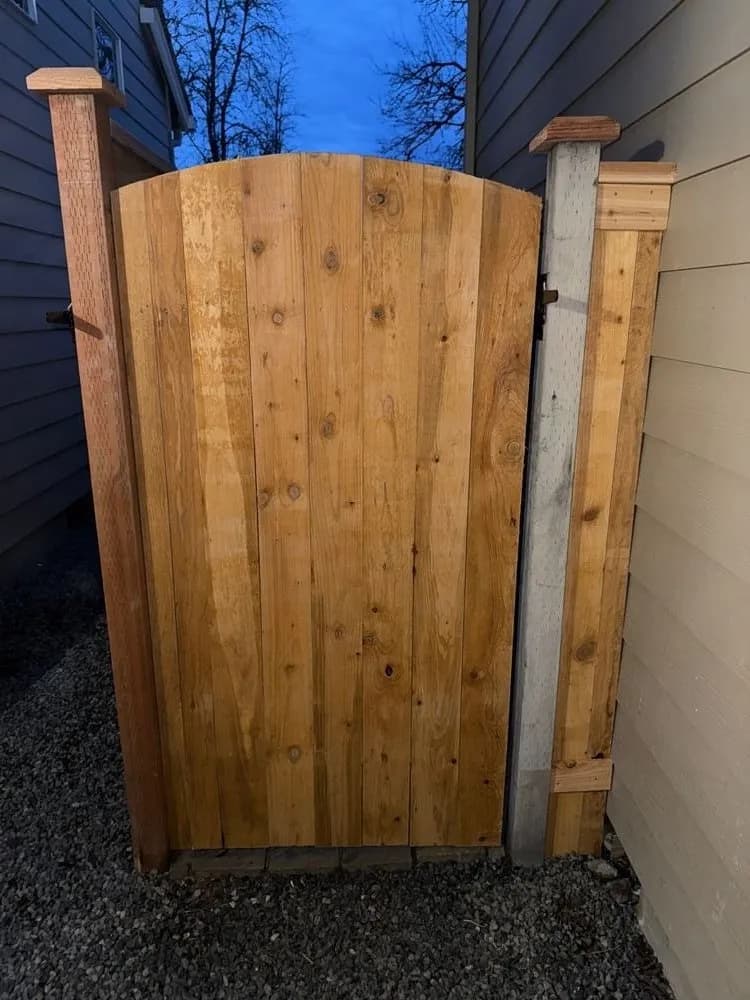 Gate repair service
