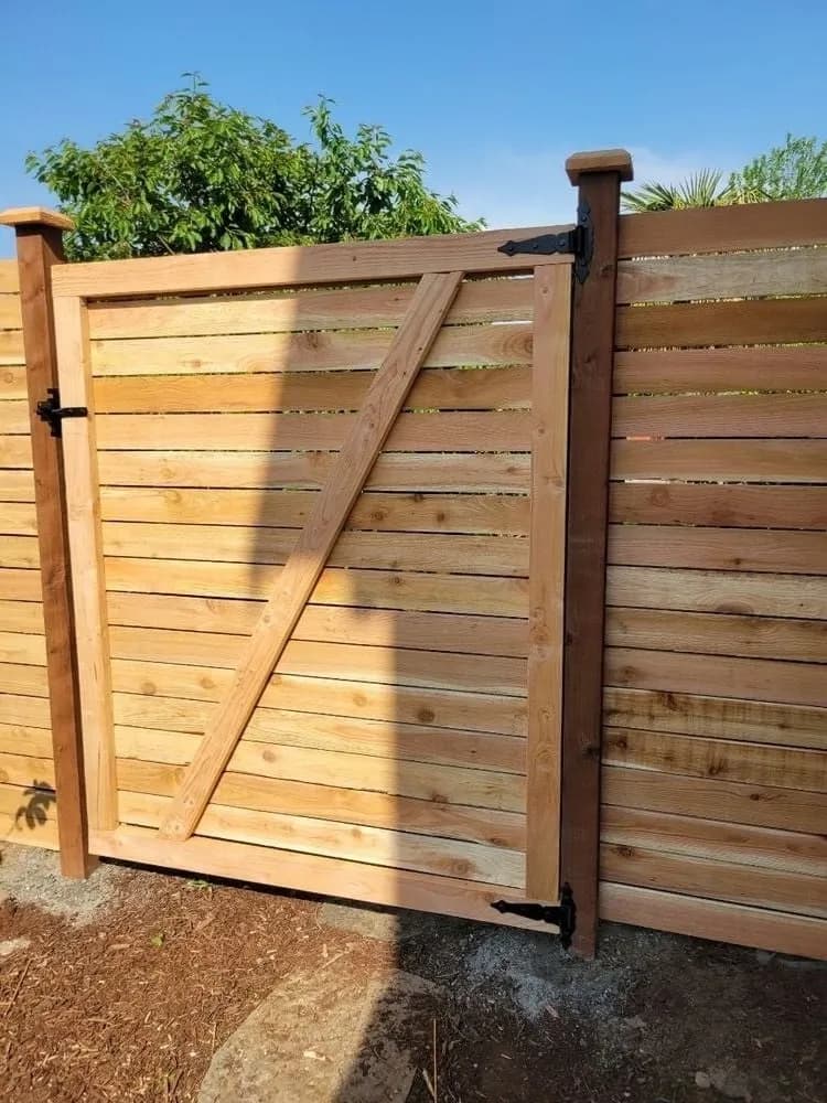 Wood fence project 3 in Pierce County